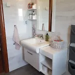 Idyllisk Rekreasjonsleilighet Naer Sjo Apartamento *