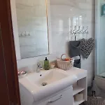 Apartamento Idyllisk Rekreasjonsleilighet Naer Sjo *