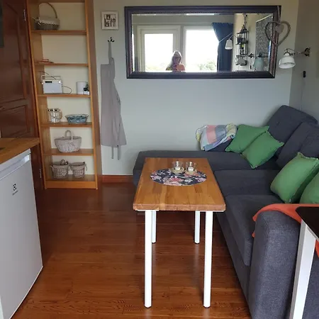 Idyllisk Rekreasjonsleilighet Naer Sjo Apartment *